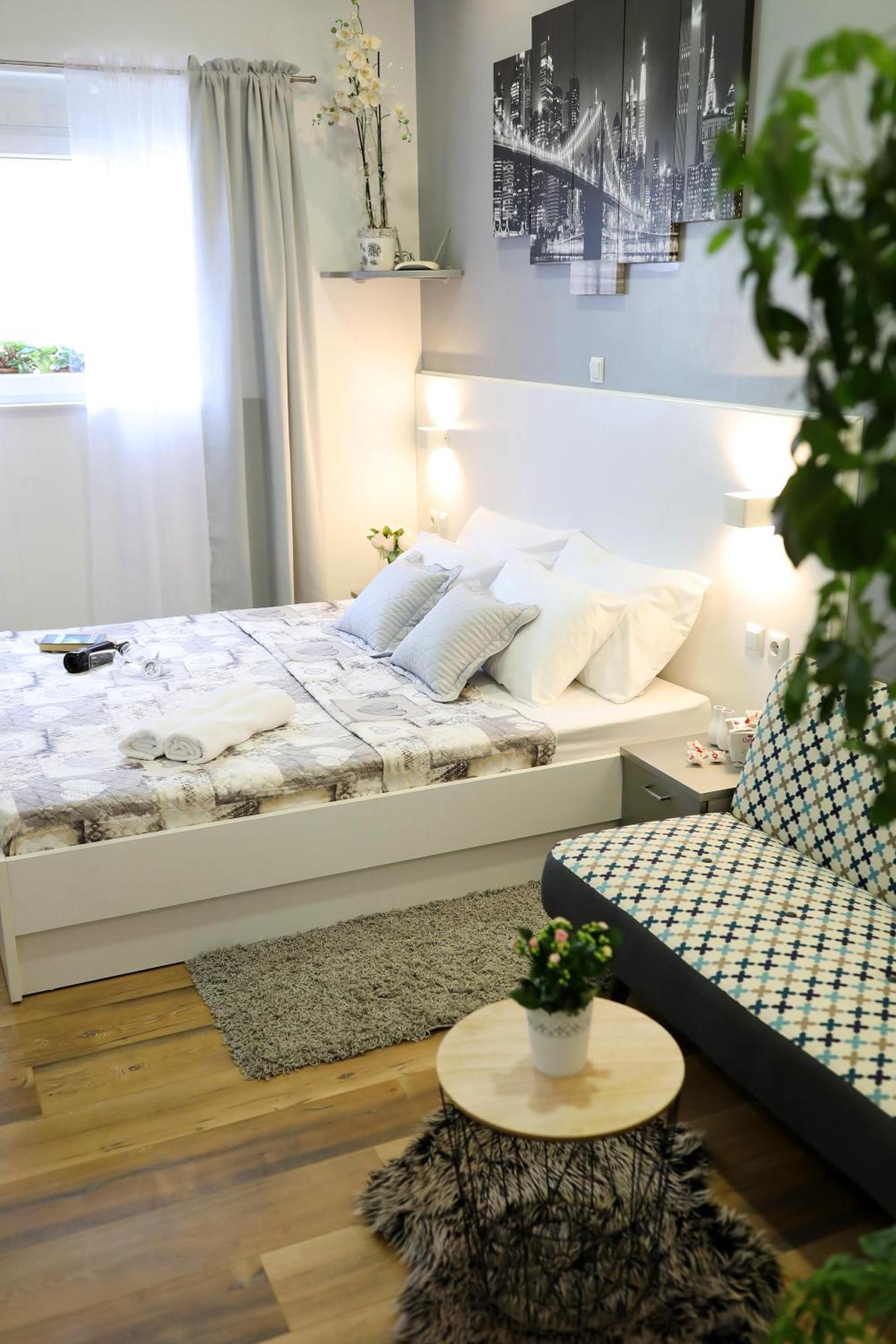 Studio Apartman Summer Flower ザダル エクステリア 写真